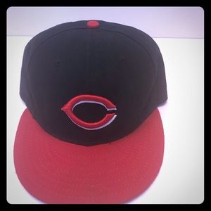 New Era Cincinnati Reds 7 1/2 Sized Hat